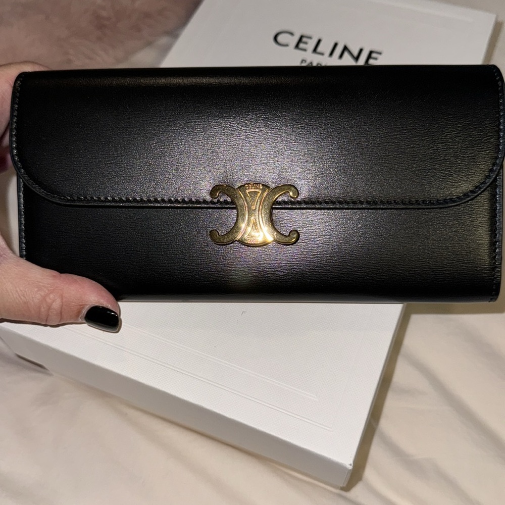 🖤⚜️Celine - Picture 2 of 5